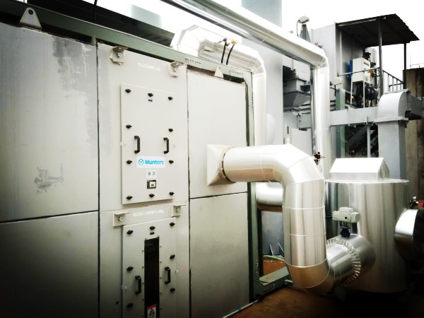 废气处理设备厂家浅谈喷漆废气的排放标准