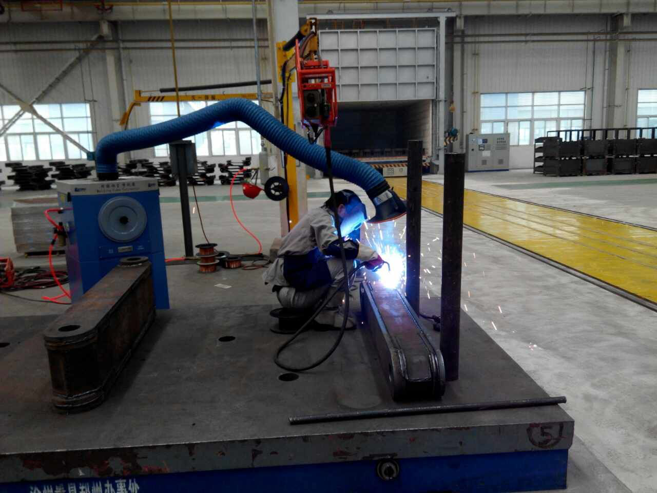 焊烟净化器厂家告诉你脉冲焊烟净化器值不值得选