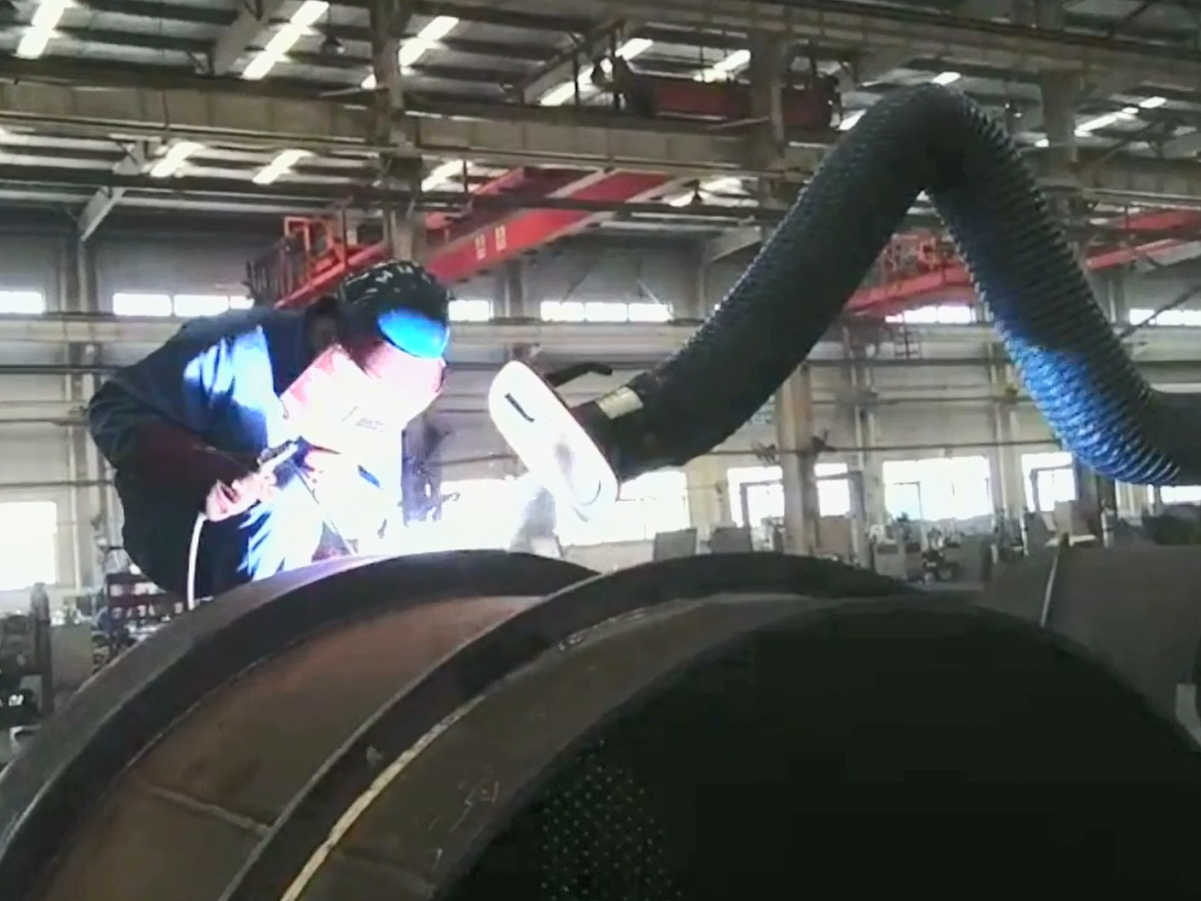 选择焊接烟尘净化器这3点要考虑到