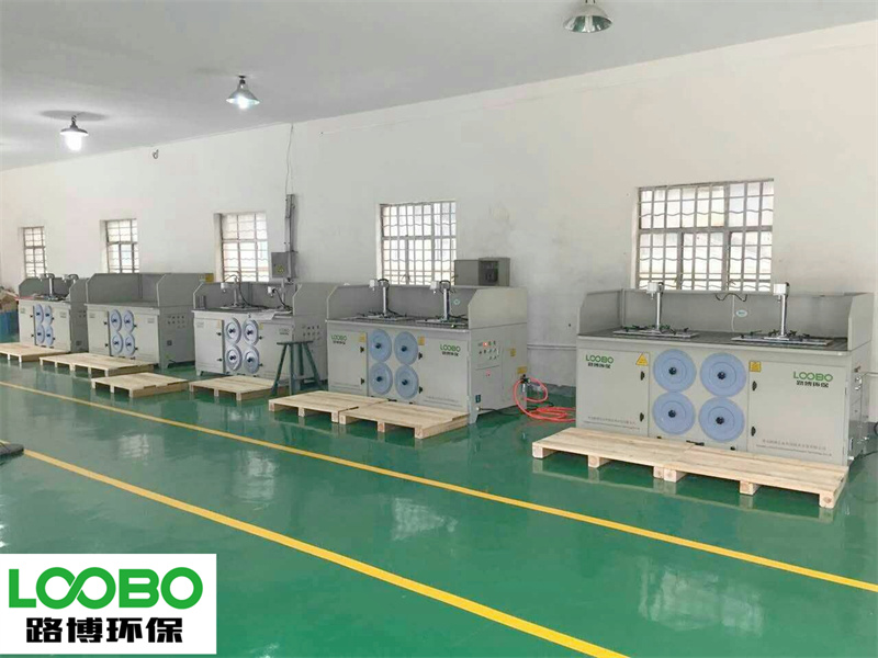 你知道采购打磨除尘台需要注意哪些问题吗？