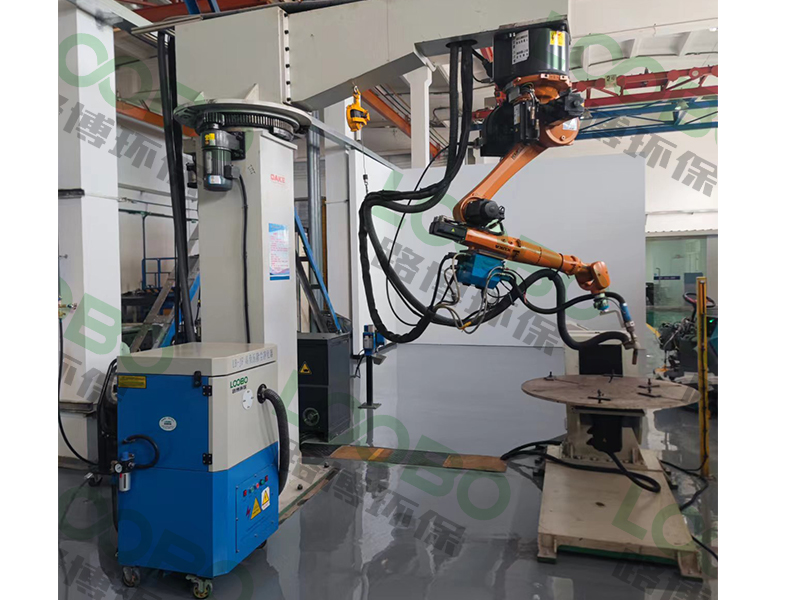 从源头净化到多效保障：焊接机器人除尘设备，自动化焊接生产线的 “清道夫”